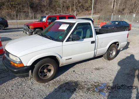 1998 Chevrolet S-10 Fleetside z USA, uszkodzony, nr VIN 1GCCS14X8WK240530